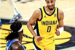 华体会体育-步行者大胜开拓者，沃伦35分领军取得四连