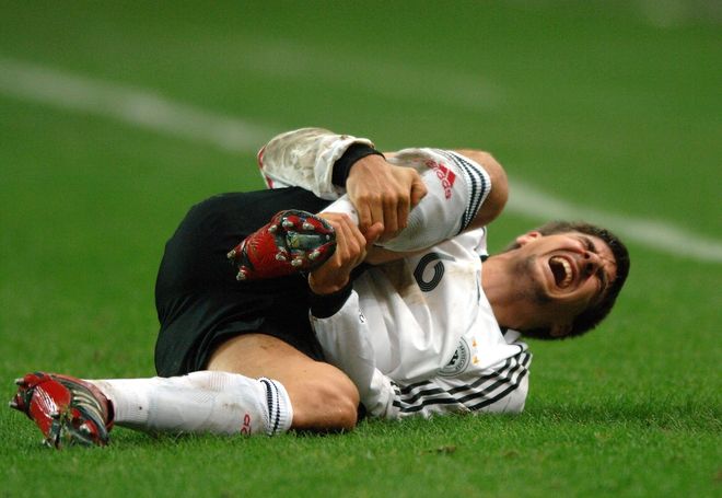 多特蒙德不敌曼联,布劳希洛夫开启笑傲中原 多特蒙德不敌曼联,布劳希洛夫开启笑傲中原