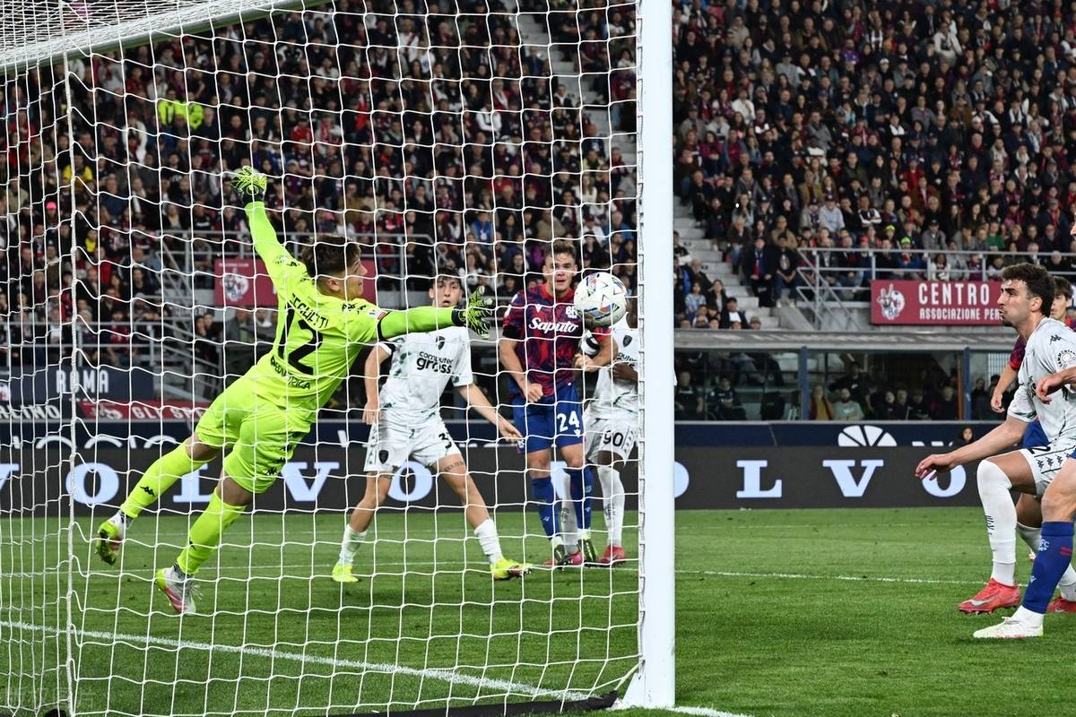 罗马大胜博洛尼亚,豪取联赛六连胜 罗马大胜博洛尼亚,豪取联赛六连胜