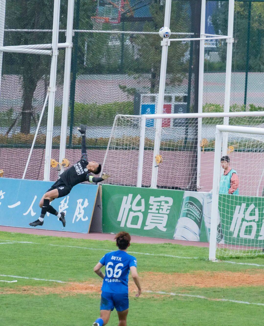 罗马主场再度击败对手,保持不败 罗马主场再度击败对手,保持不败