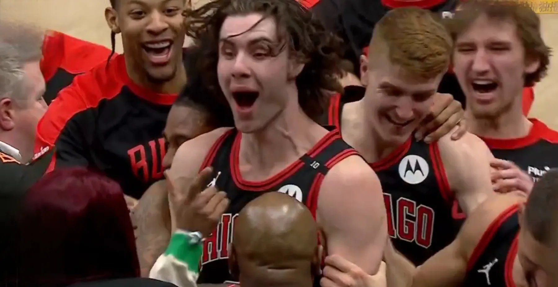 德国男篮血洗公牛,福克斯关键制胜 德国男篮血洗公牛,福克斯关键制胜